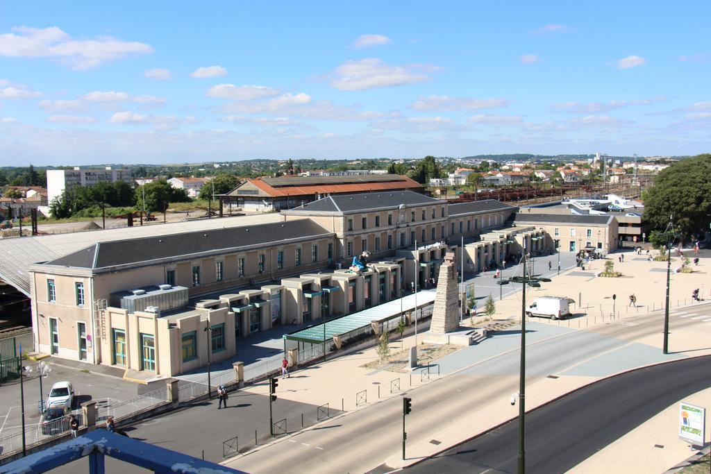 Hotel D'Orleans Angoulême Exterior foto